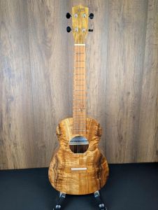 Ana'Ole AT Solid Hawaiian Koa Tenor Ukulele