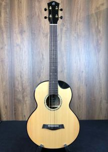 Flight Aurora Solid Spruce Top Electro Acoustic Baritone Ukulele w/Gigbag 