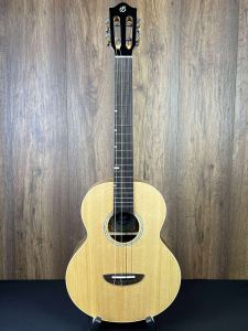 Flight Carabao Lite Electro Acoustic Baritone Ukulele