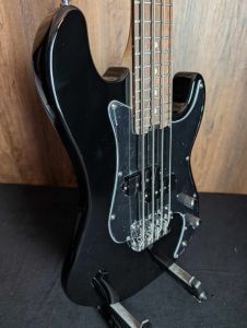 Body on Black Flight Mini Bass Lite 23" Scale Electric Bass Ukulele