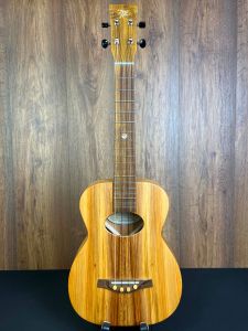 Lipson All Solid Coalbrookdale Yew English Style Tenor Ukulele #025 w/gigbag