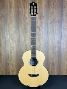 Flight CARABAO LITE Solid Spruce Top Mango Electro Acoustic Baritone Uke w/Gigbag #3177