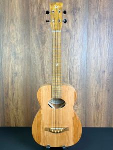Lipson All Solid Figured Bramley Apple English Style Tenor Ukulele #022 w/gigbag