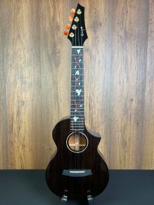 Enya EUT-M6 NAT All Solid Mahogany Tenor Ukulele