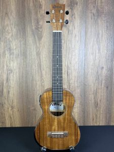 Uma Baby-TEQ Small Body Electro Tenor Ukulele Acacia with gigbag