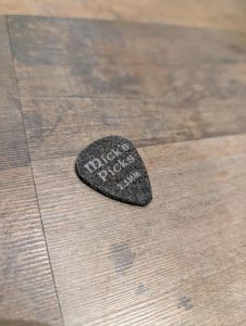 Micks Picks 2.50mm Synthetic Felt Ukulele Plectrum (3 Pack)