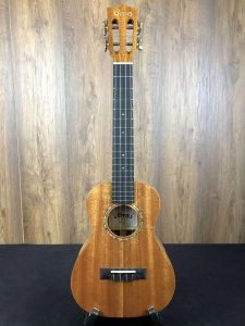 Uma UK-20ST Solid Mahogany Tenor Ukulele w/Gigbag (38mm nut width)