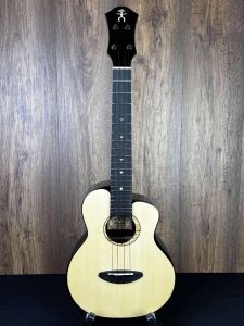 aNueNue UT200 Moon Bird Solid Spruce/Rosewood Tenor Ukulele w/case