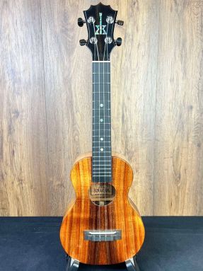 KoAloha KCM-00 Hawaiian Koa Concert Ukulele in hard case #25-1