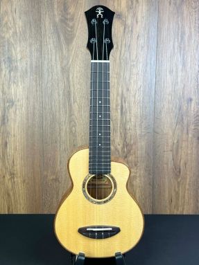 AnueNue US-100 All Solid Sitka Spruce/Mahogany Soprano Ukulele w/Gigbag