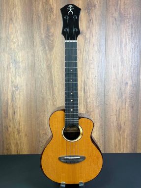 AnueNue UC214 Cedar Bird - Western Red Cedar/Indian Rosewood Concert Ukulele w/Case #1