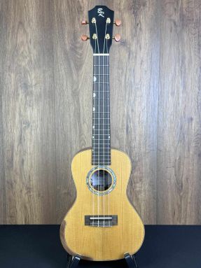 Baton Rouge UTC-C Solid Spruce/Solid Cherry Concert Ukulele