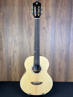 Flight CARABAO LITE Solid Spruce Top Mango Electro Acoustic Baritone Uke w/Gigbag #5998