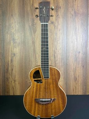 L.Luthier Le M3 Solid Mahogany Satin Concert Ukulele w/Gigbag #1