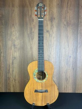 Preowned Snail S60BL LEFT HANDED Solid Flamed Acacia Baritone Ukulele with Gigbag