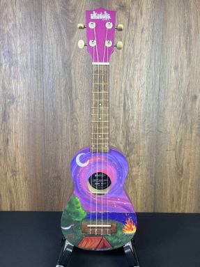 Kala UK-HAPPYCAMPER Ukadelic Poplar Top Soprano Ukulele w/gigbag