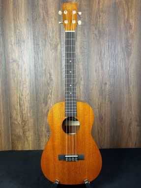 Makala MK-B Agathis Baritone Ukulele