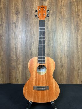 Uma UK-03T Laminate Mahogany Tenor Ukulele in gigbag