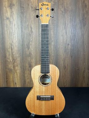 Uma UK-05SC Concert Ukulele